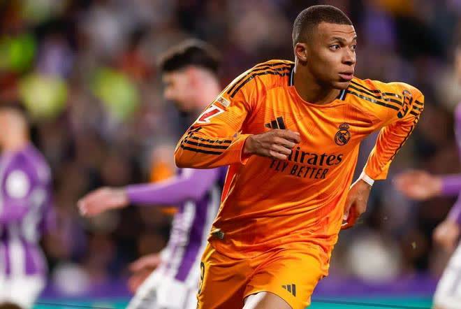 巴拉多利德客场大胜，追赶前四名球队