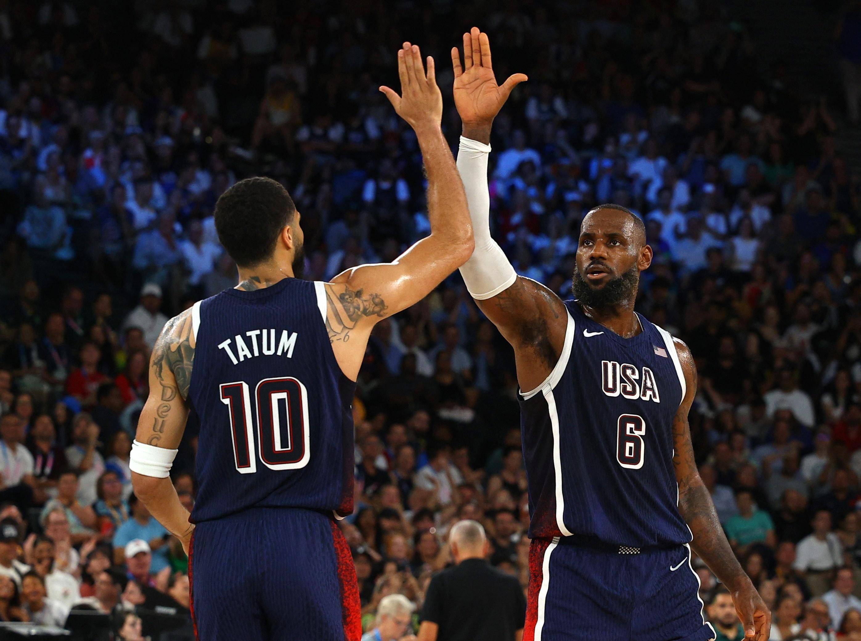  浓眉哥关键节点精彩发挥，美国队带队取胜！